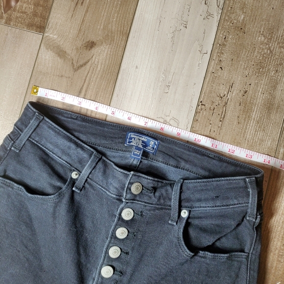 Abercrombie & Fitch Black High Rise Ankle Flare Denim Jeans Size 28 / 6R EUC - Picture 11 of 16